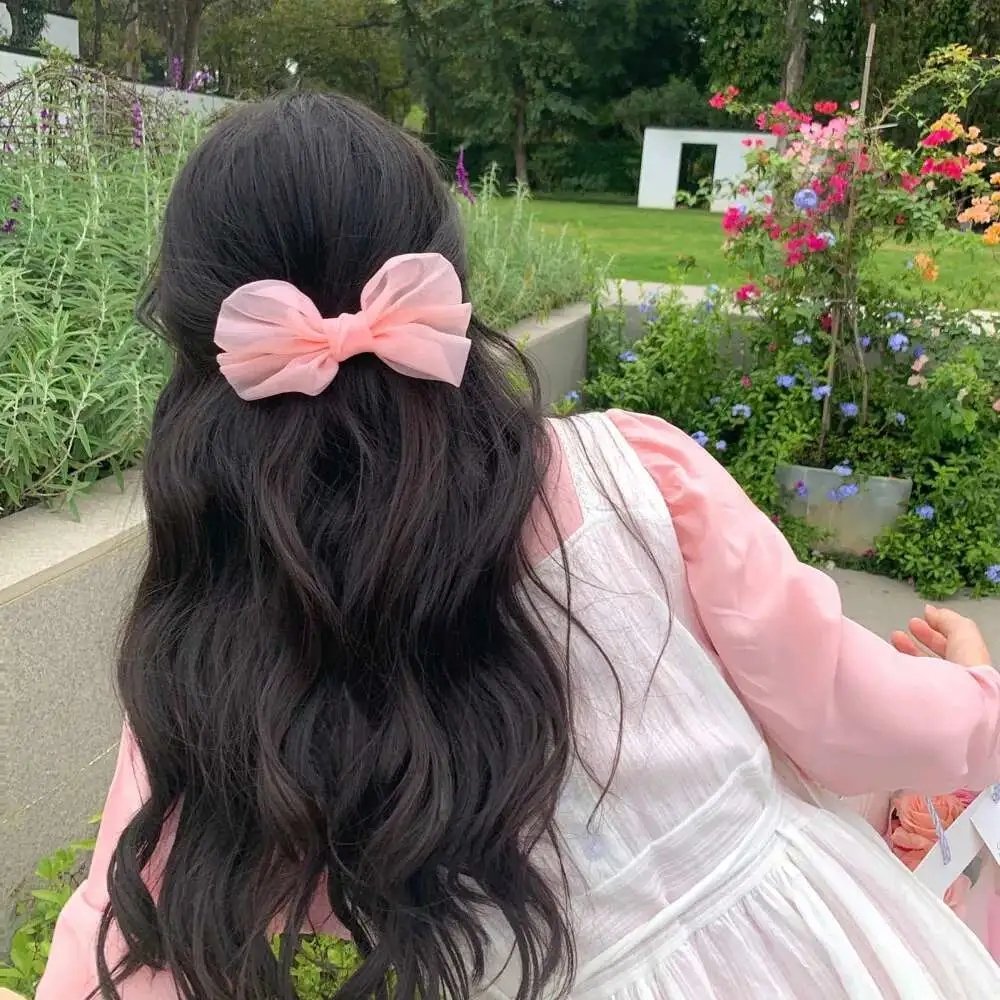 索女罗拉海报